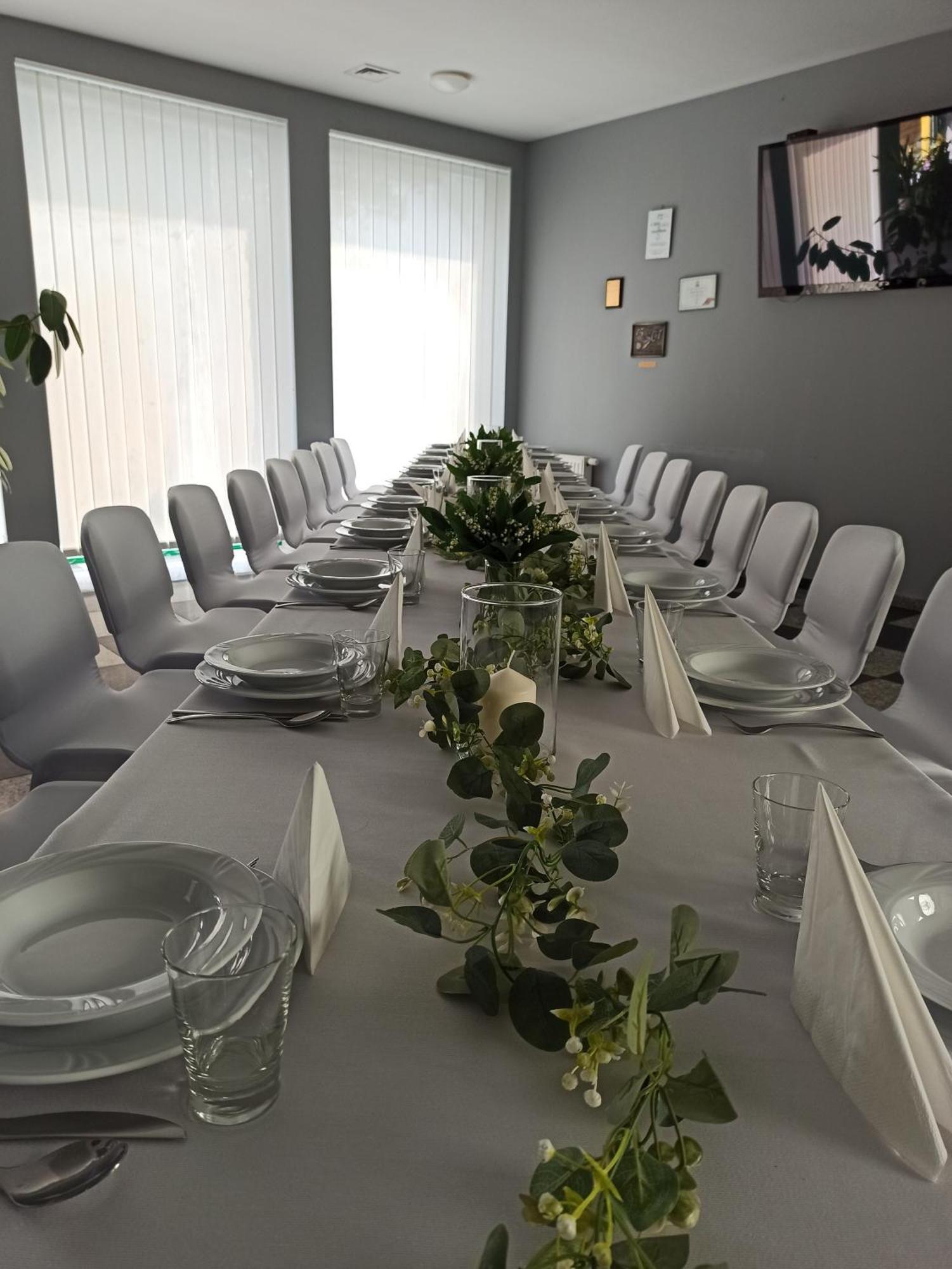 Akademia Tenisa Prawobrzeze Hostal