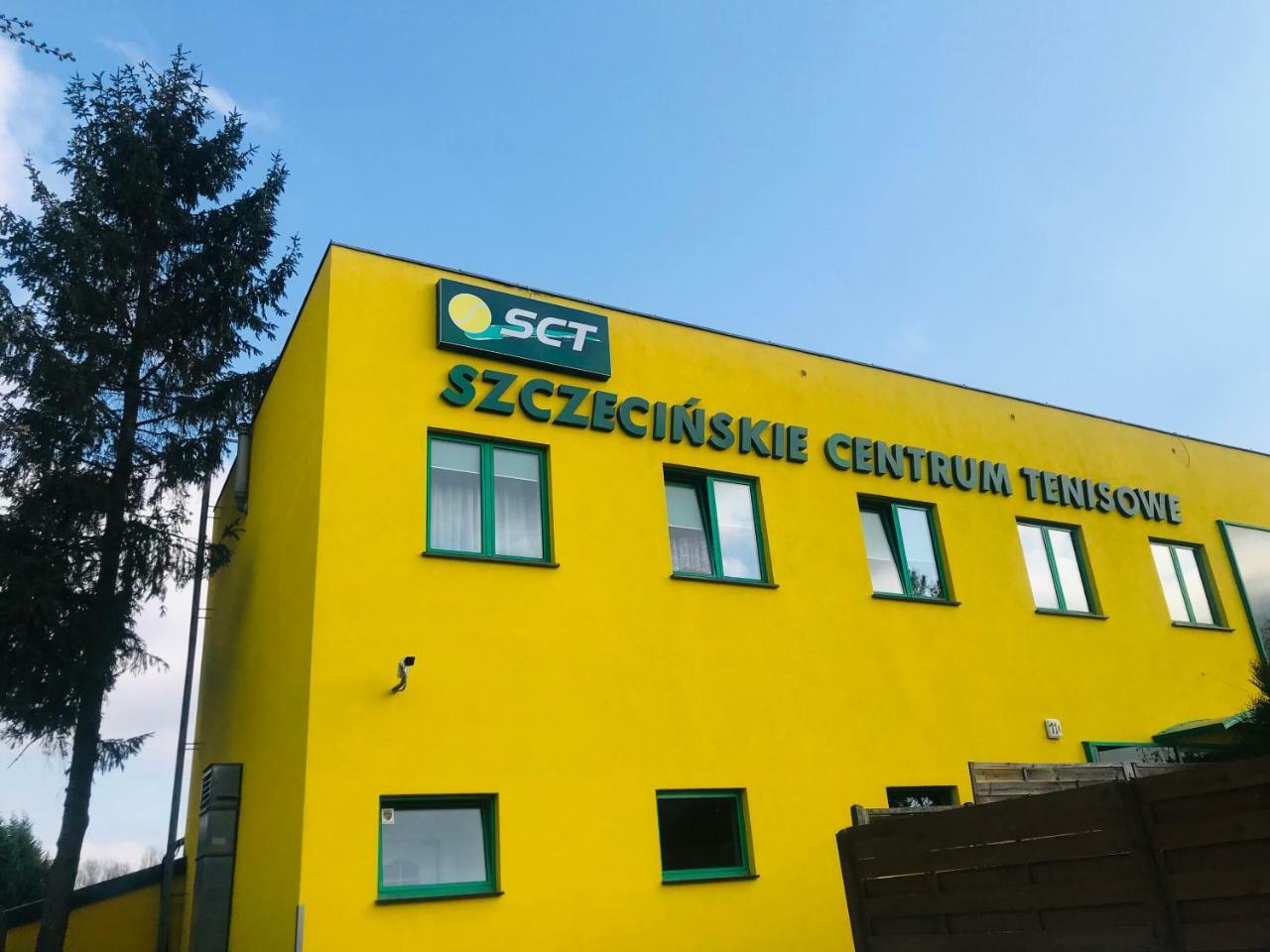 Akademia Tenisa Prawobrzeze Hostal *